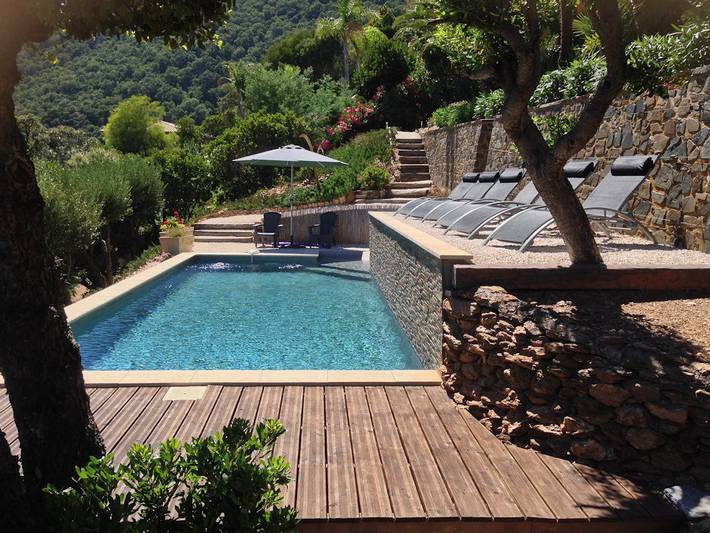 Studio pour 3 personnes, avec terrasse ainsi que piscine et jardin dans le Var - 4