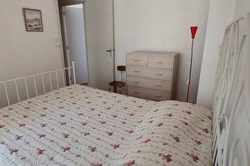 Lodge pour 6 Personnes dans Saint Pierre la Mer, Fleury, Photo 4