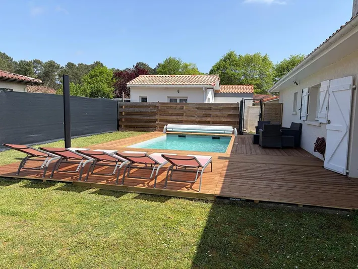 Ferienwohnung für 2 Personen, mit Terrasse und Pool - 1