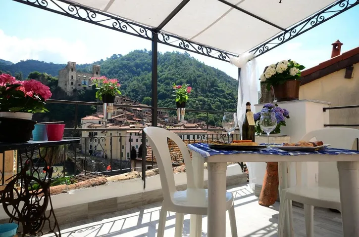 Holiday apartment for 2 people, with balcony and view - 1