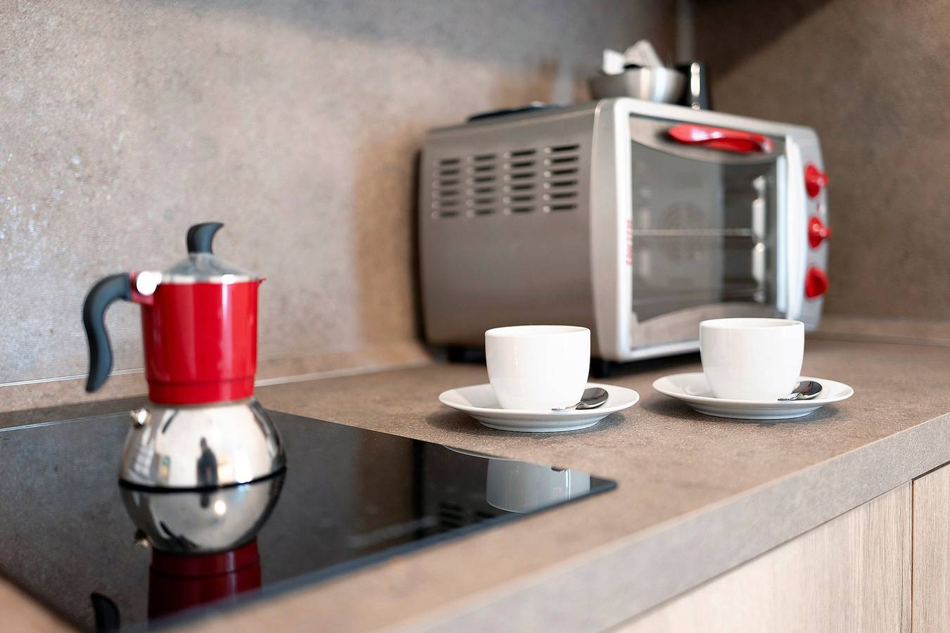 Entire apartment, Apartment 'Casa Vacanza A Cola' with Mountain View, Wi-Fi and Air Conditioning in Rocchetta Nervina, Ligurian Alps