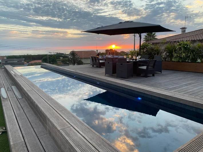 Location de vacances pour 6 personnes, avec terrasse ainsi que piscine et vue dans Castelo do Neiva