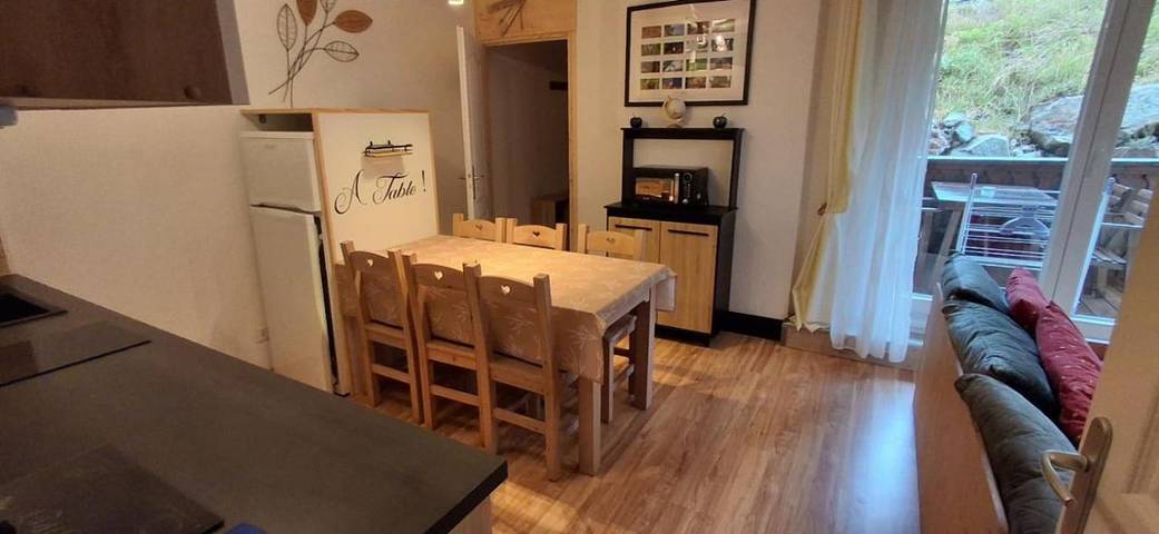 Appartement de vacances pour 6 personnes, avec terrasse
