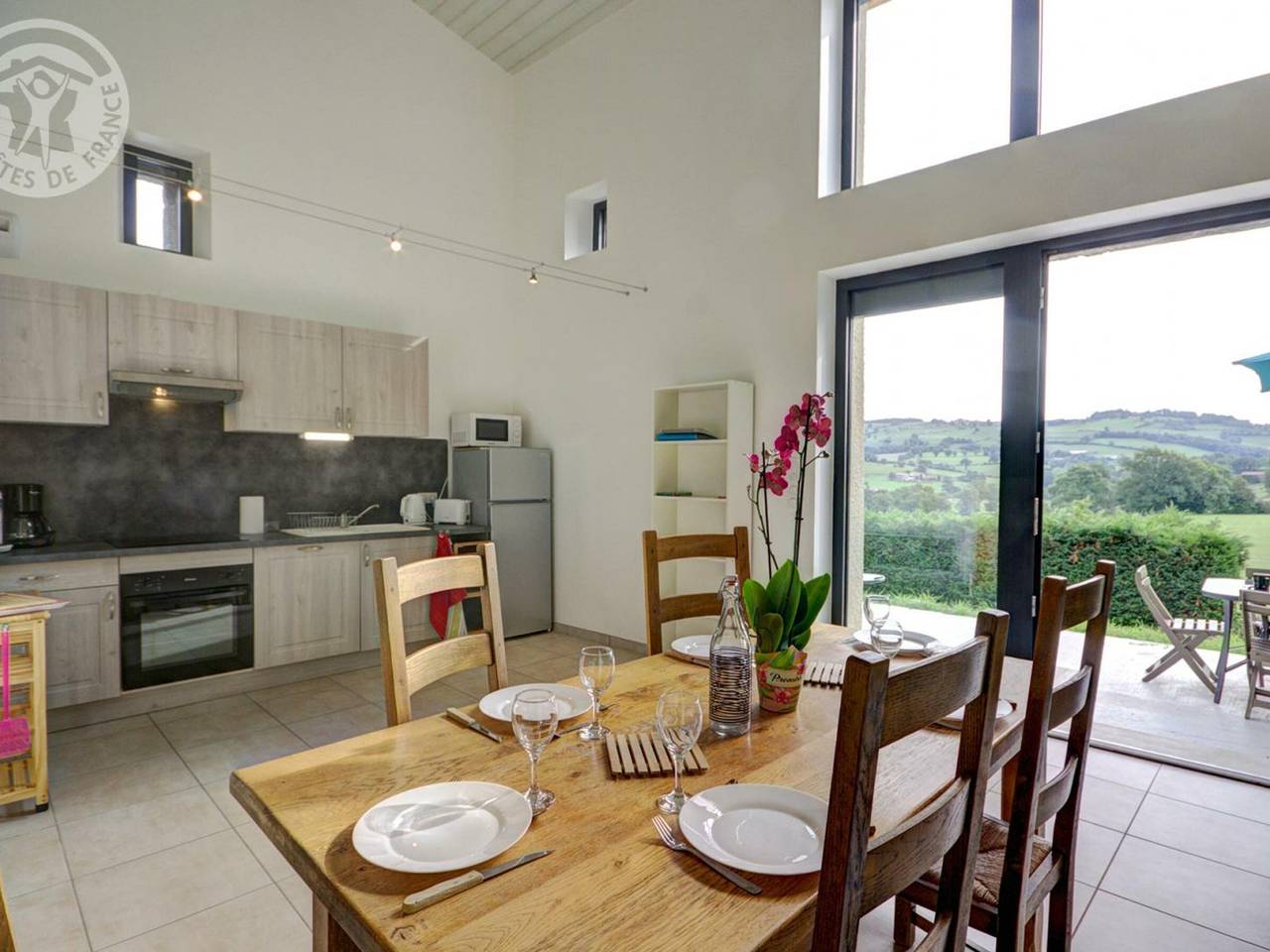 Charmantes Haus mit Holzofen und Garten in Saint-Héand in Saint-Héand, Loire