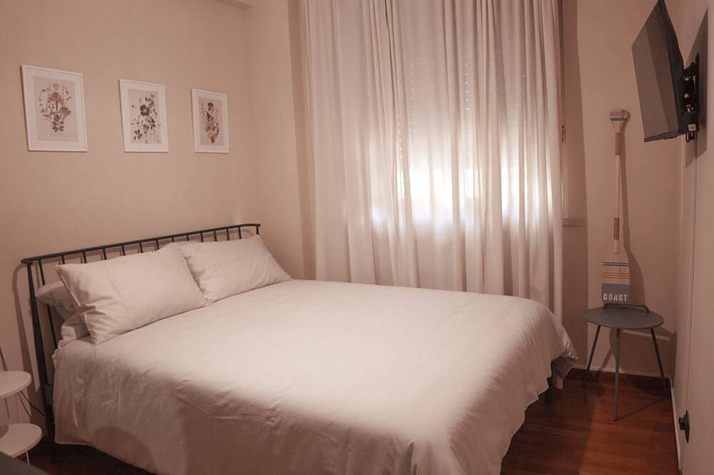 Apartamento entero, [Rome-Airport] Elegance and Comfort by the Sea in Ostia, Roma