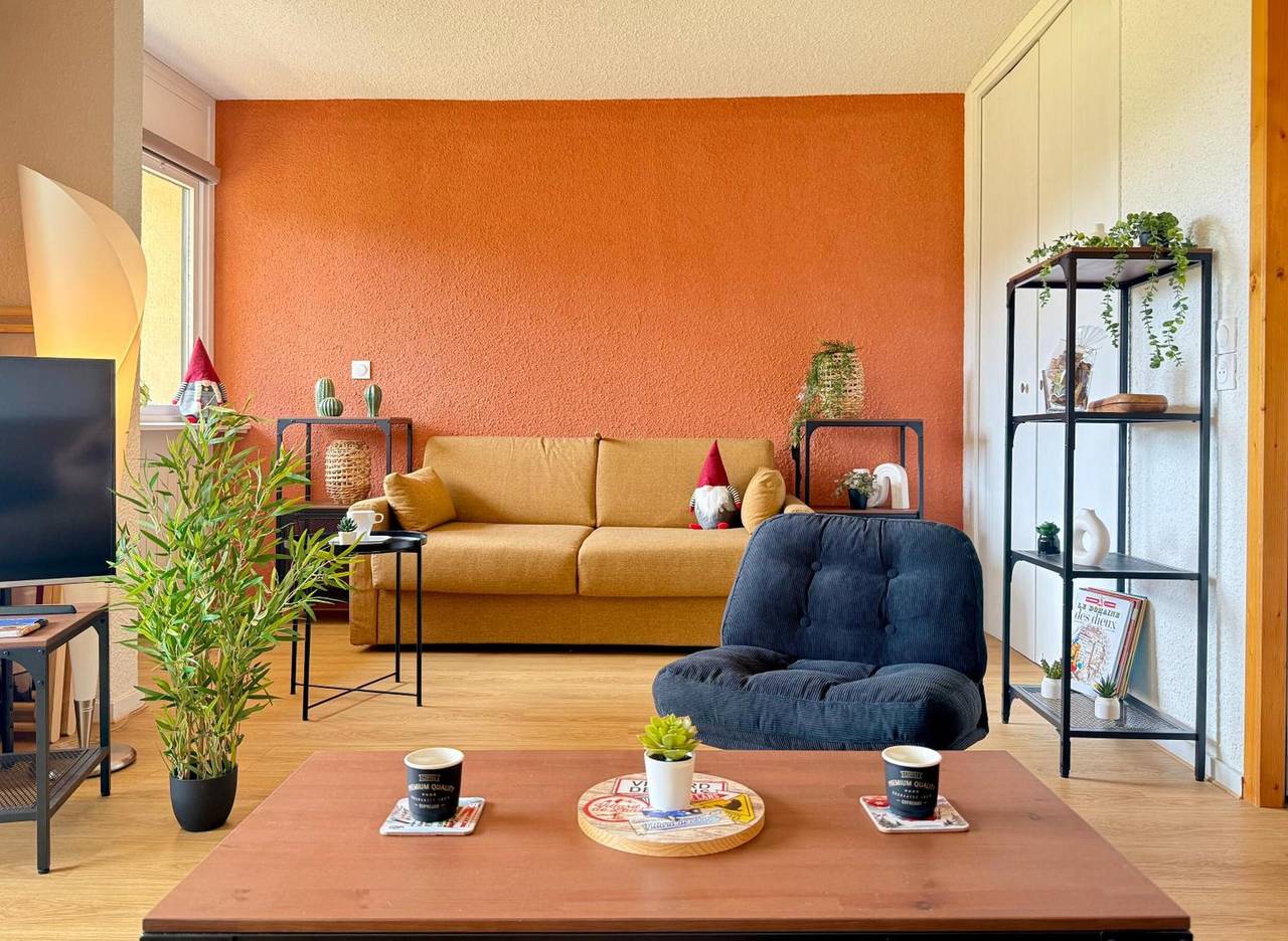 Gehele studio, Appartement 'Évasion Douce Désign' met bergzicht, gedeelde tuin en wifi in Villard-de-Lans, Parc naturel régional du Vercors