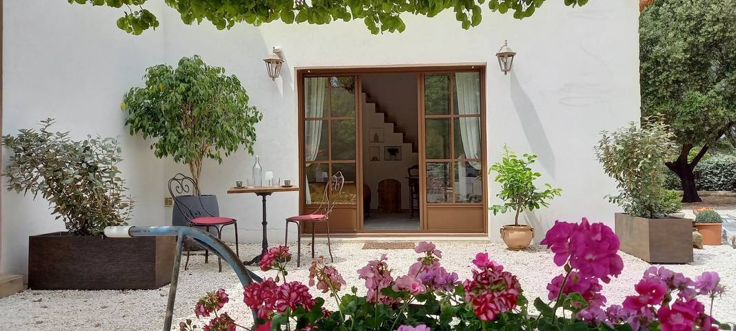 Chambre d’hôte pour 2 personnes, avec jardin et piscine dans Parc naturel régional de la Sainte-Baume - 2