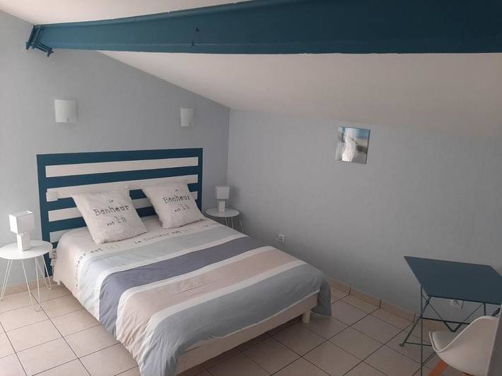 Gîte pour 3 personnes, avec jardin ainsi que vue et terrasse à Saint-Sulpice-de-Royan - 3