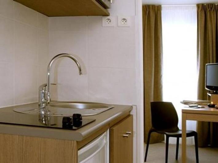 Appart'Hôtel Quimper - Studio 2 personnes - Double in Quimper, Région de Quimper