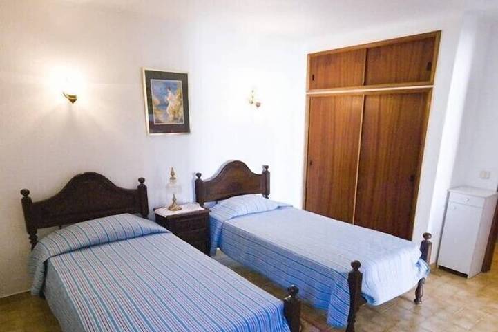 Ferienwohnung für 2 Personen, mit Balkon, mit Haustier in Lagoa - 2