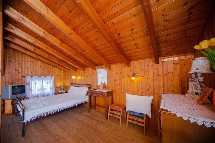 Ferienwohnung für 3 Personen, mit Garten und Pool in Archangelos - 2