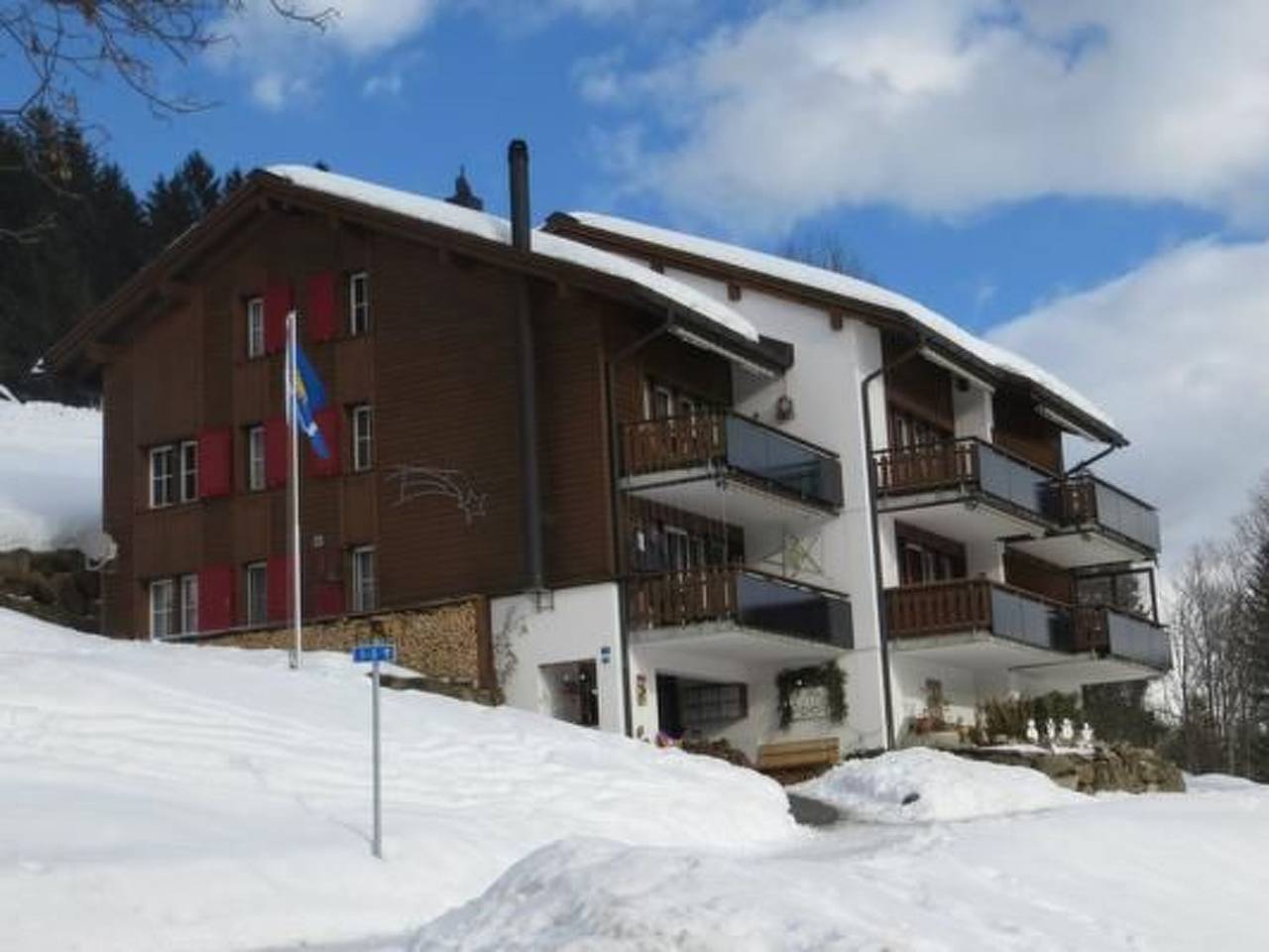 Ganze Wohnung, Sunnebüchel in Glarus Süd, Kanton Glarus