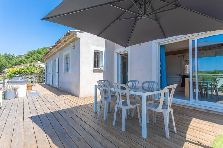 Villa 'Les Brés' mit Seeblick, privatem Pool und Wlan in Bauduen, Brignoles Region
