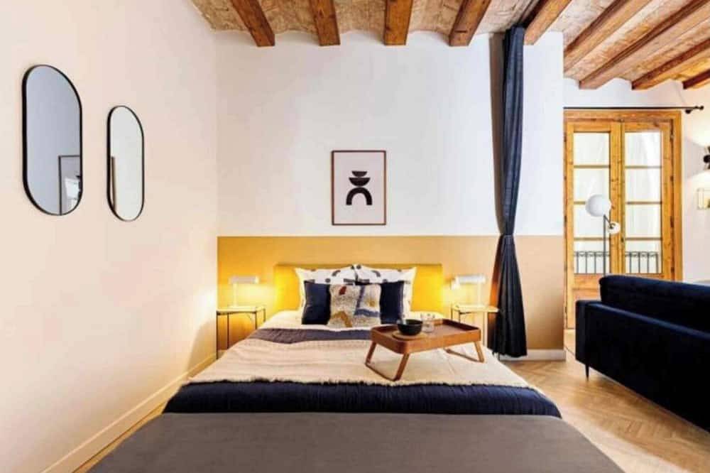 Ganze Wohnung, Vom Besitzer! Geräumig, 4bdrs, mit Aufzug, bis zu 12! in Barcelona Zentrum, Barcelona