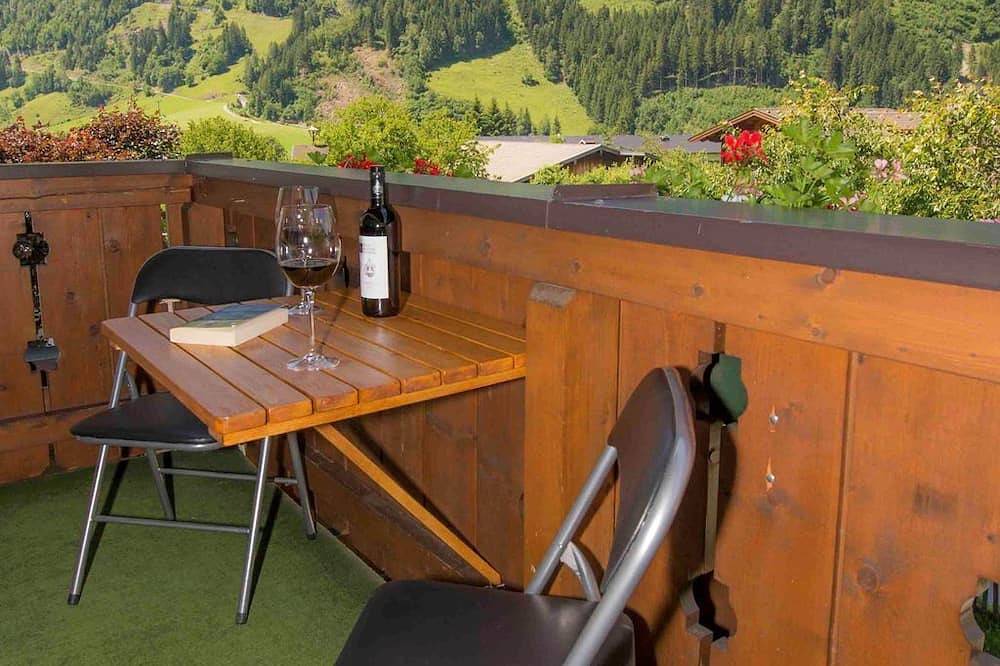 Apartment / 1 bedroom / shower, Wc - Lindenhof **, Guesthouse in Rauris, Ski Amadé