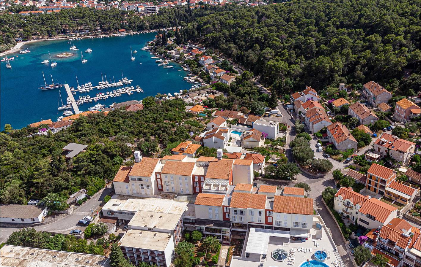 Gemütliche Ferienwohnung mit WLAN, Klimaanlage und Terrasse, 1,5 km vom Strand entfernt in Korčula (Dalmatien), Korcula
