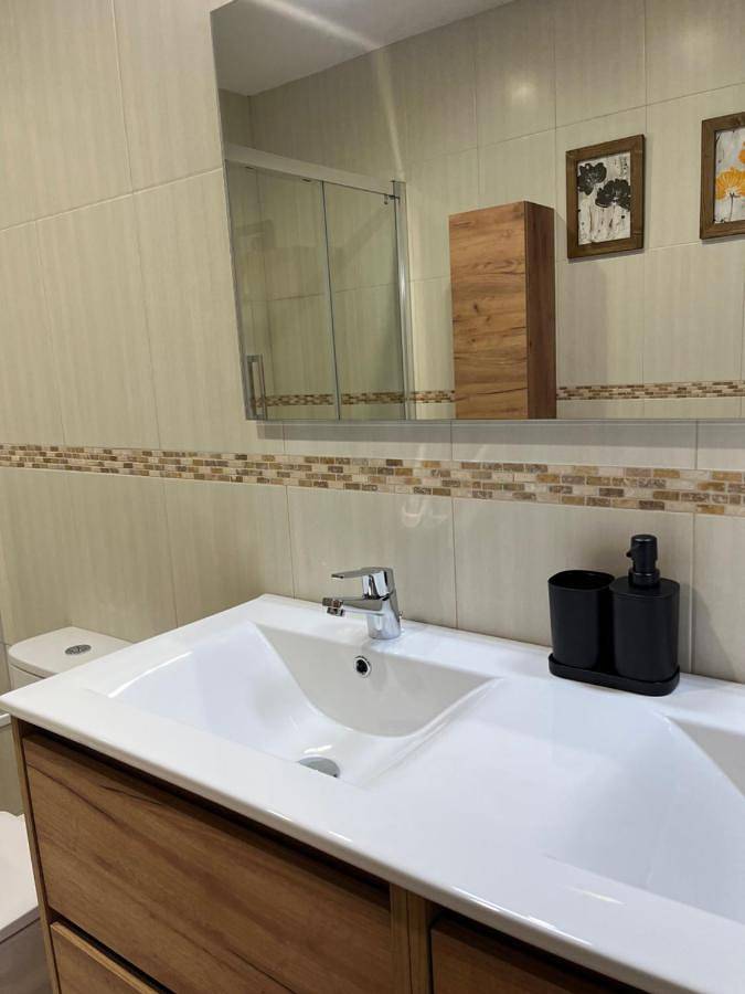 Gîte pour 8 personnes, avec piscine ainsi que vue et jardin dans San Celoni - 3