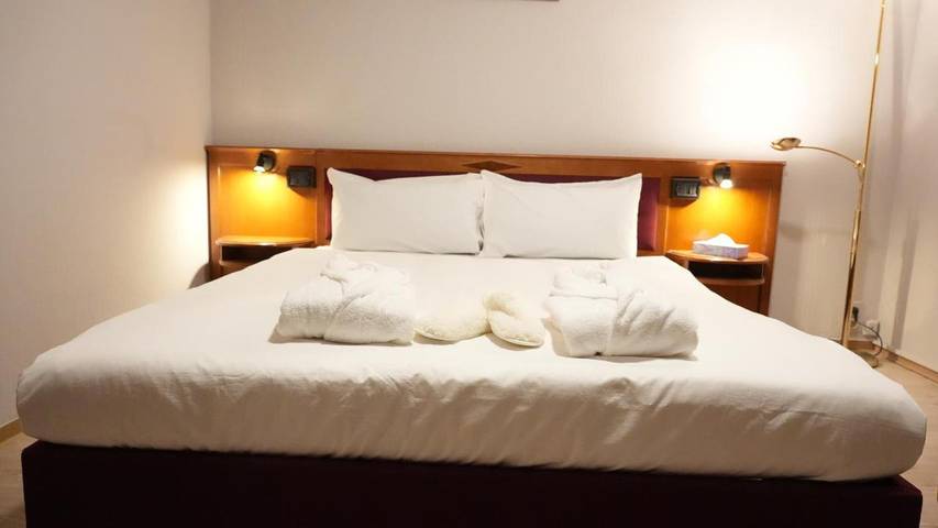 Chambre d’hôte pour 2 personnes, avec Terrasse ainsi que Jardin et Vue à Usingen