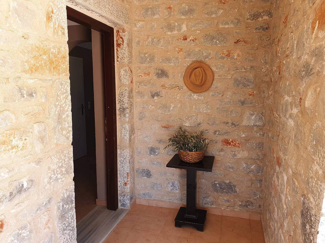 Anaroussa Diros Maisonette in Triantafillia, Pyrgos Dirou