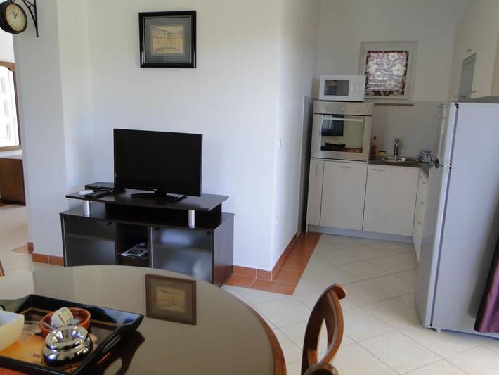 Appartement entier, Wohnung "Niva 1" mit Blick auf das Wasser in Art, Rogoznica
