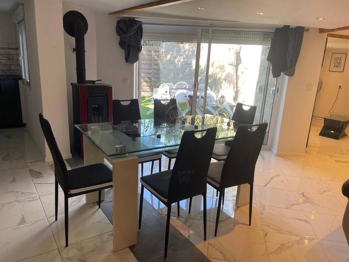 Location de vacances pour 6 personnes, avec jardin dans la Tamarissière - 3