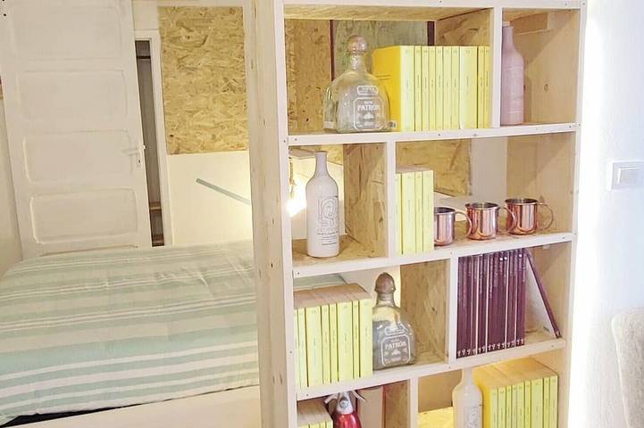 Apartamento entero, Tra Pagine e Comfort: Residenza Bibliososta ..rinnovato Febbraio 2024 in Ventimiglia (Ciudad), Ventimiglia