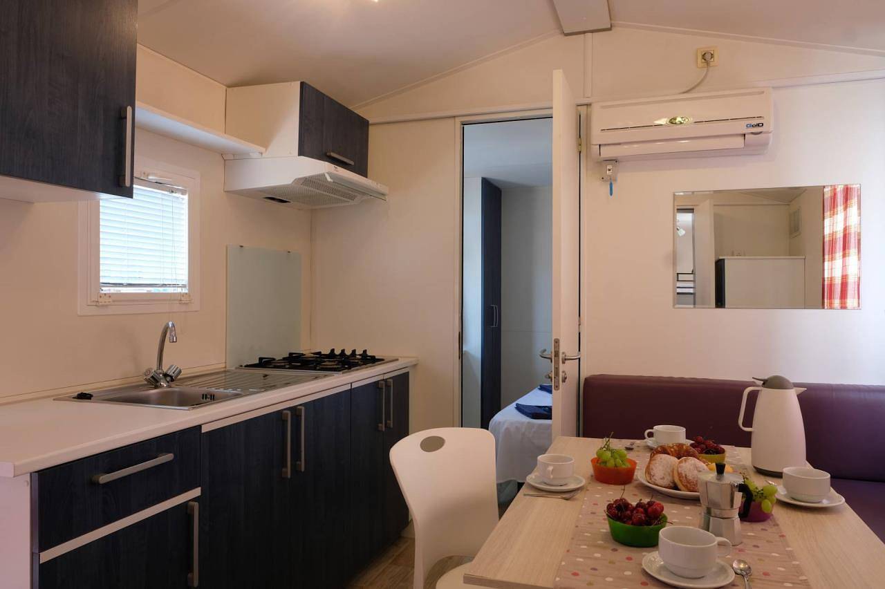 Casa vacanza per 5 persone con piscina in Lido Club Bassamarea, Porto Cesareo