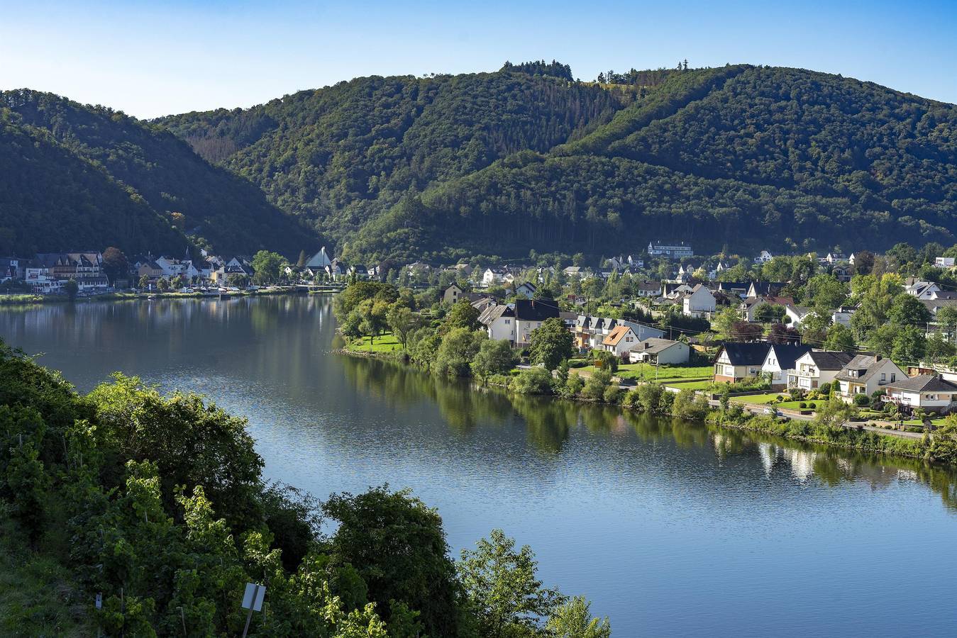 Doppelzimmer mit Balkon in Burg Eltz, Löf