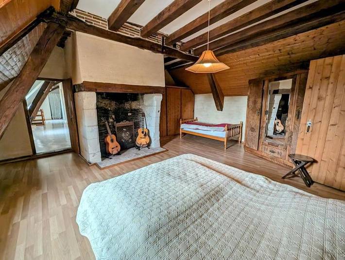 Location de vacances pour 15 personnes, avec terrasse et jardin à Mouliherne - 3