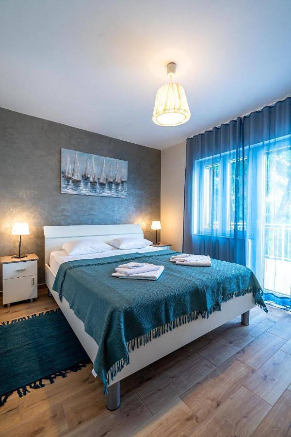 Ferienwohnung für 4 Personen, mit Ausblick und Balkon - 1