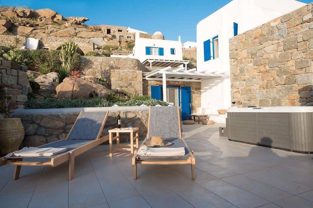 Romantic Mykonian Oasis Suite w Jacuzzi & Sea View, foto 14