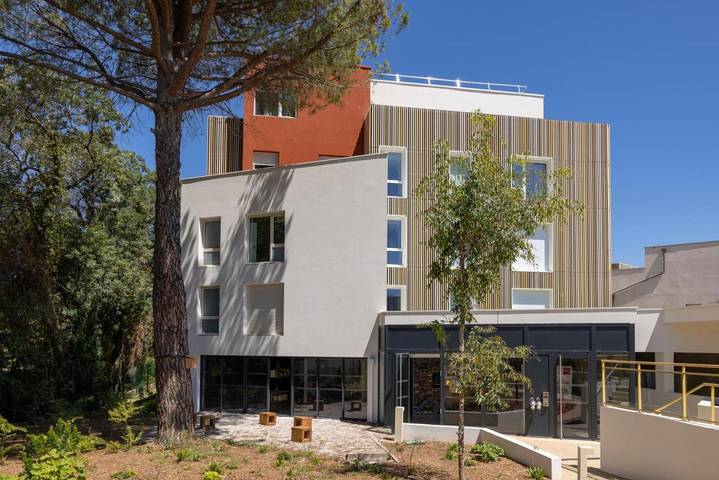 Appart’hôtel, avec Jardin