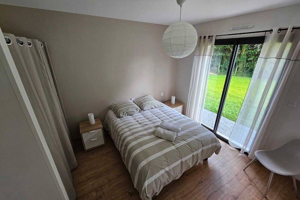 Charming new house close to the beach and Mont St Michel in Angey, Côte de la Déroute