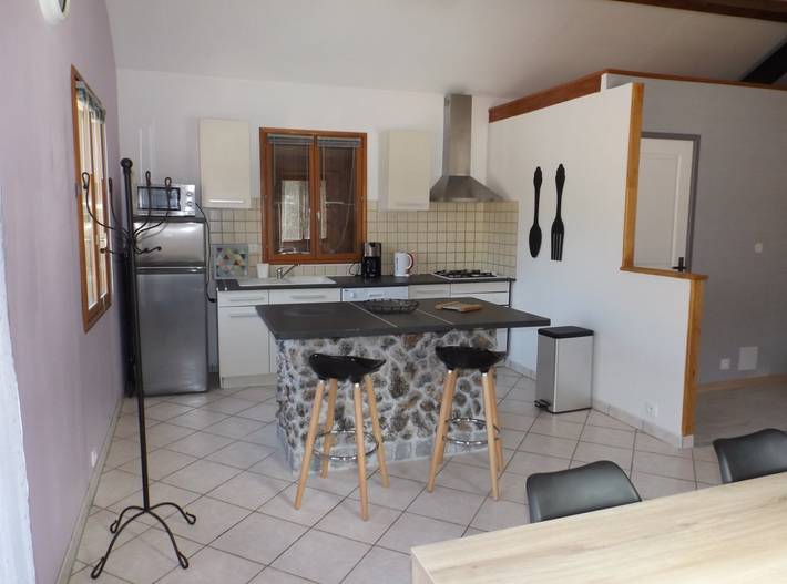 Gîte pour 5 personnes, avec balcon à Mostuéjouls - 4