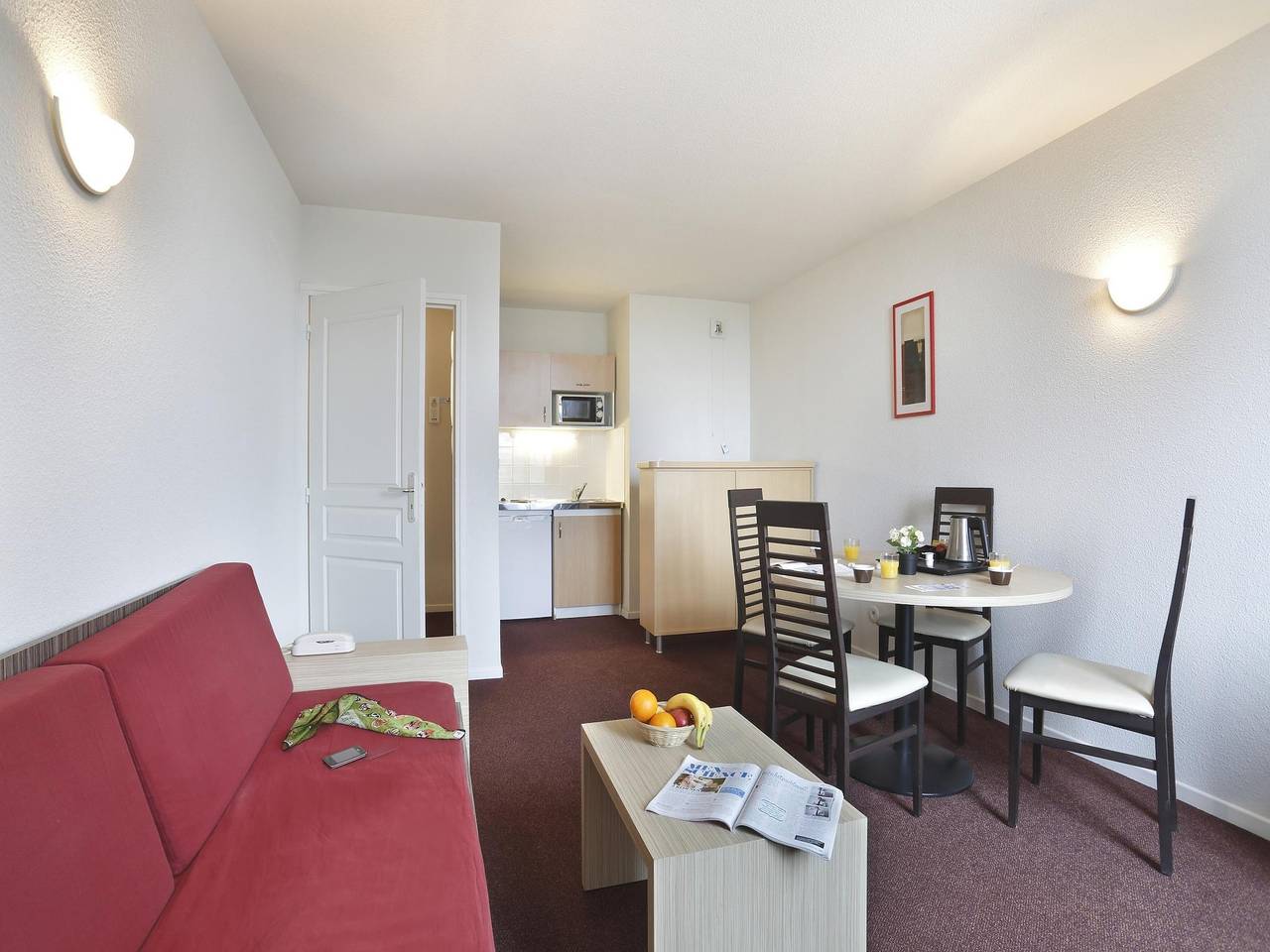 Entire apartment, Elegant Vineyard Stay for Three in Épernay, Marne