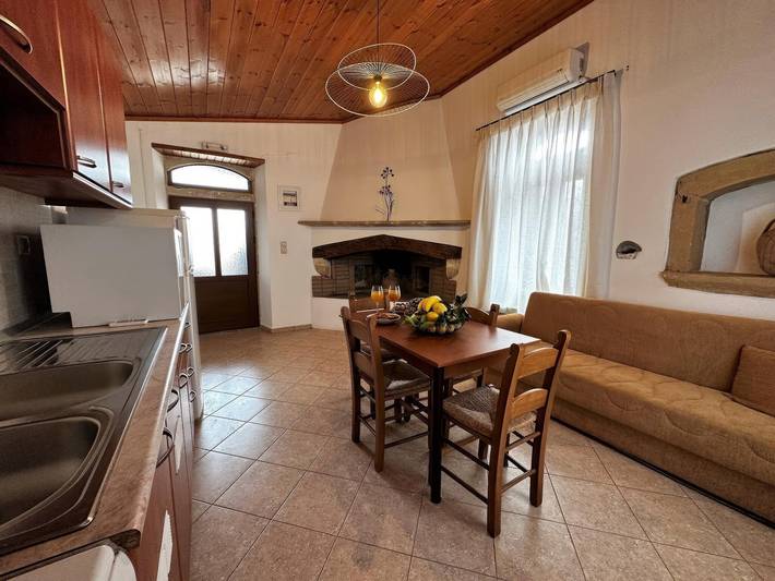 Villa für 10 Personen, mit Balkon und Garten sowie Pool auf Kreta - 2