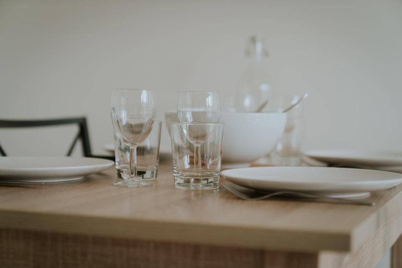 Appartement entier, F2 spacieux et lumineux avec cuisine équipée in Saint-Genest-Lerpt, Loire