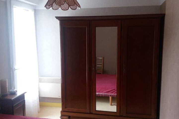 Location de vacances pour 5 personnes, avec jardin et terrasse dans Plage Du Port Meleu Prefailles - 2