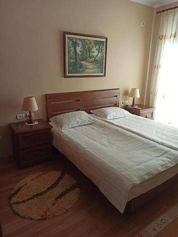 Gîte pour 2 personnes, avec vue et balcon à Tirana