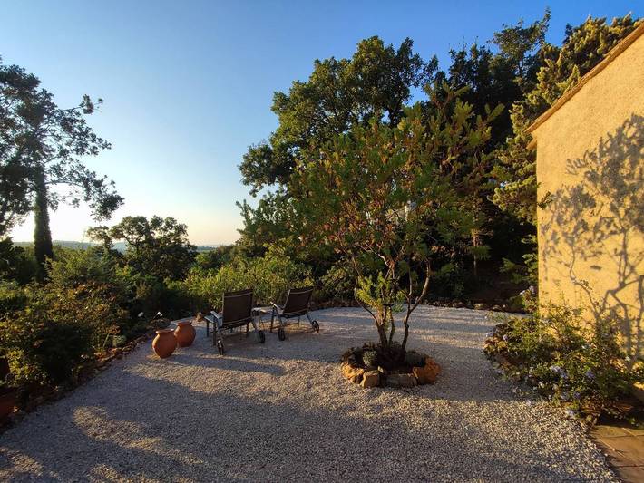 Ferienhaus für 6 Personen, mit Terrasse und Garten