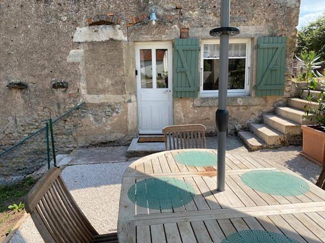 Location de vacances pour 4 personnes, avec Terrasse dans Lacanche