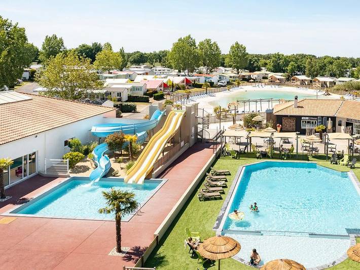 Camping pour 4 personnes à Landevieille