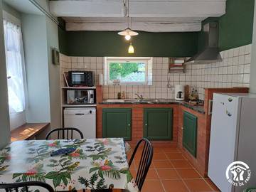 Gîte for 3 People in Saint-Amans-Soult, Tarn, Photo 3