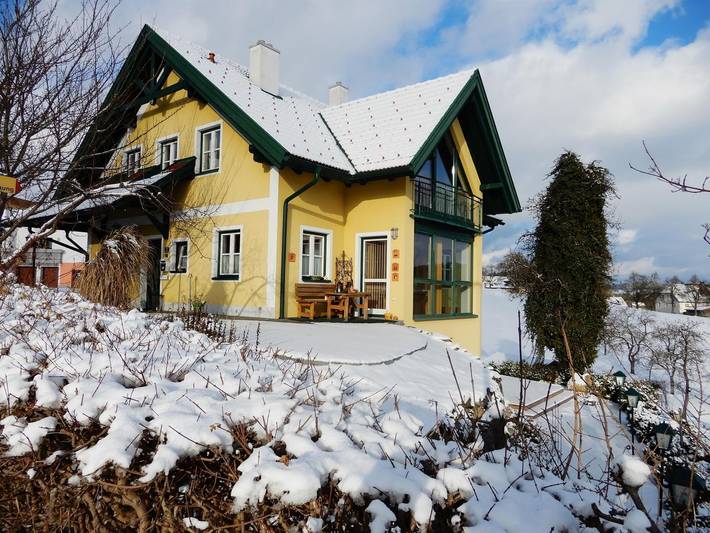 Ferienwohnung für 5 Personen, mit Garten und Balkon, kinderfreundlich in Mühlviertel