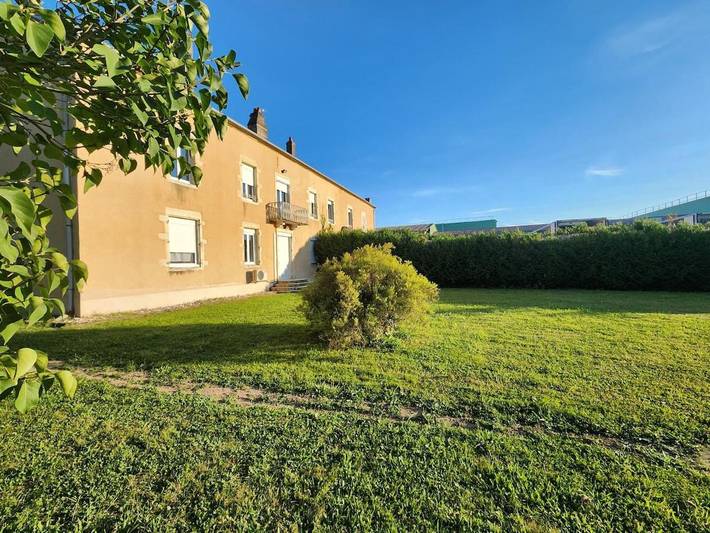 Gîte pour 4 personnes, avec jardin, animaux acceptés à Gray - 4