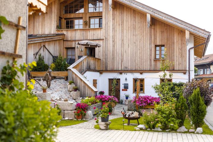 Ferienwohnung für 4 Personen, mit Terrasse und Garten in Unterwössen