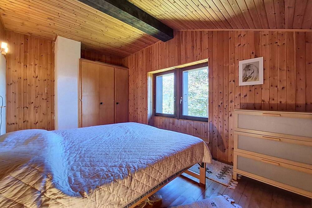 Wunderbares  Ferienhaus für 5 Leute mit Innenhof und Haustiere erlaubt in Leytron, Wallis
