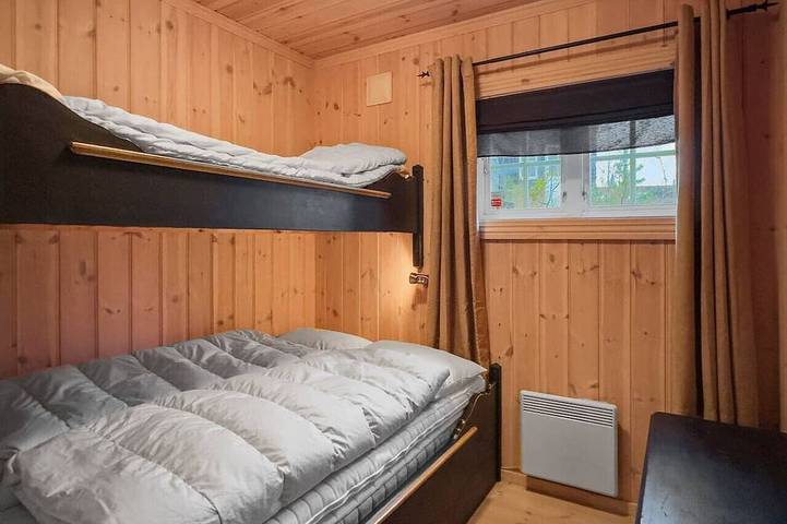 Mountain Cabin in Aurdal  Fireplace  Sauna 1000m in Nord-Aurdal