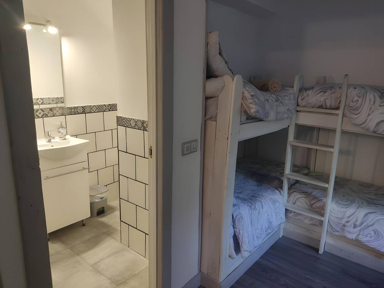 Casa Roiz Vierbettzimmer in Santillana del Mar, Kantabrische Küste