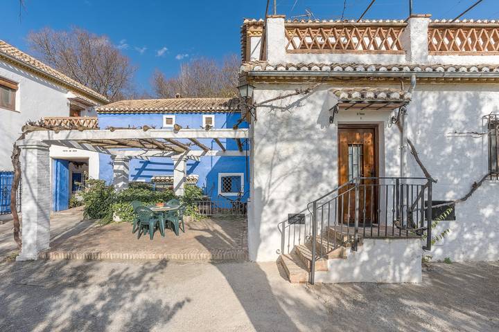 Apartamento para 4 personas, con Jardín en La Zubia